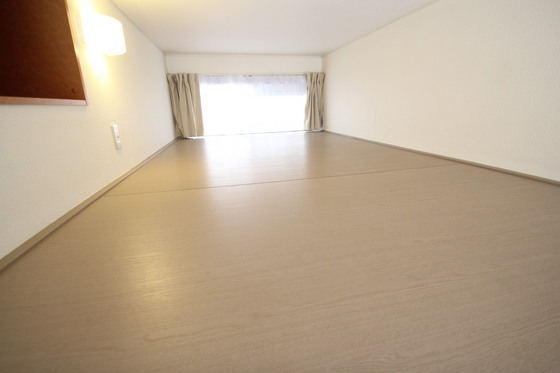 レオパレスセレステ