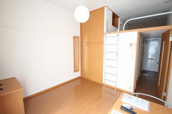 レオパレスグリーンビュー