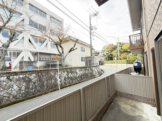 ヴィラージュ B棟