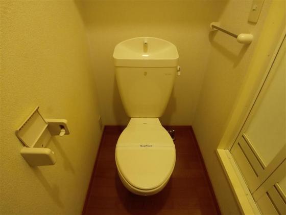 レオパレスフルール和