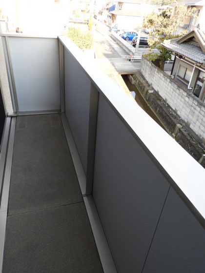 ファミリーヒルズ A棟