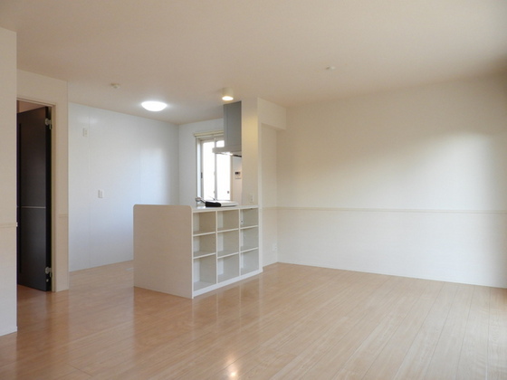 ファミリーヒルズ A棟