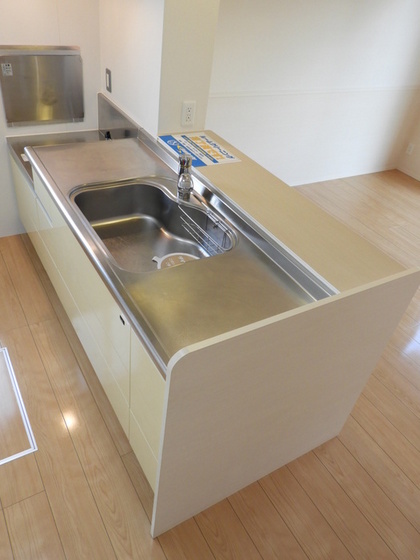 ファミリーヒルズ A棟