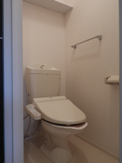 ファミリーヒルズ A棟