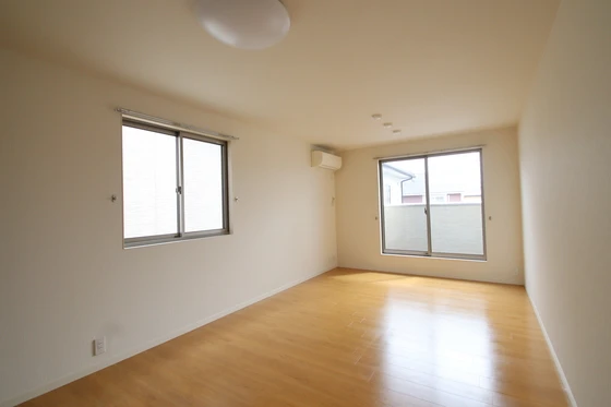 ドゥミュミュール