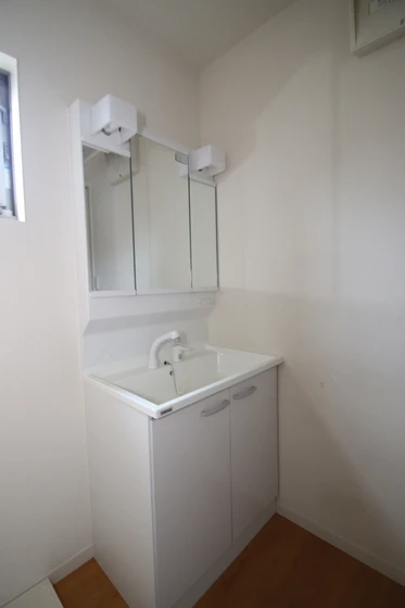 ドゥミュミュール