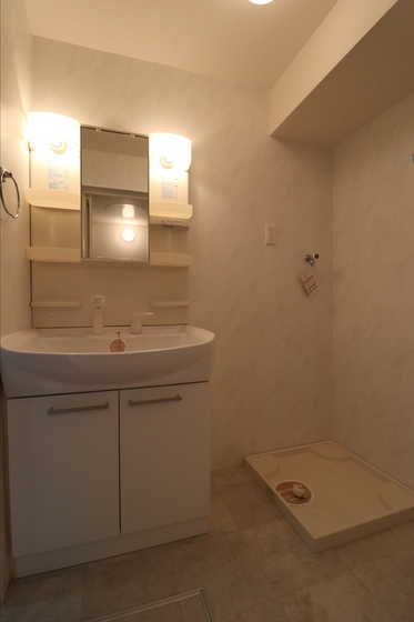 セジュール瀬戸下 B棟