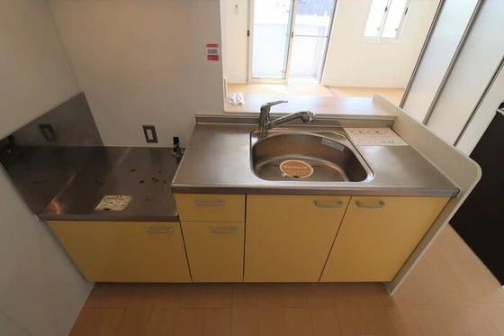 セジュール瀬戸下 B棟