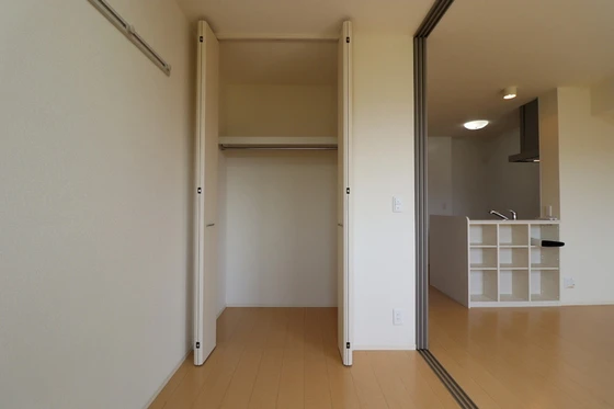 セジュール瀬戸下 B棟