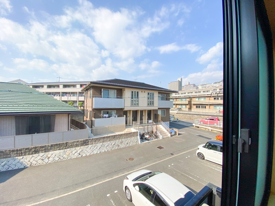 レオパレス恵夢伍番館