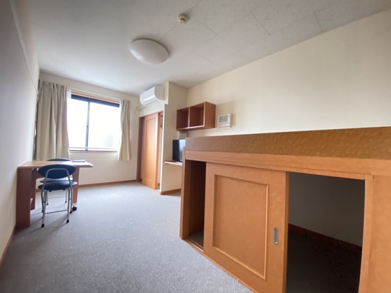 レオパレス己斐中壱番館