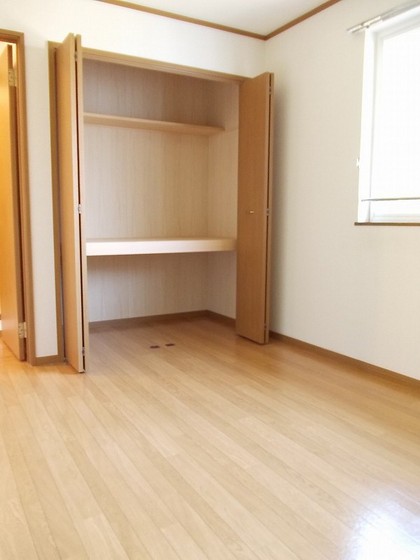 グリーンパレスA