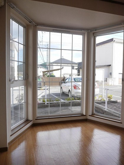 グリーンパレスA