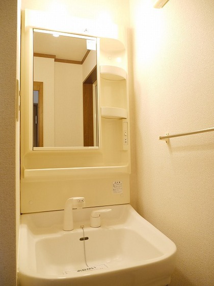 グリーンパレスA