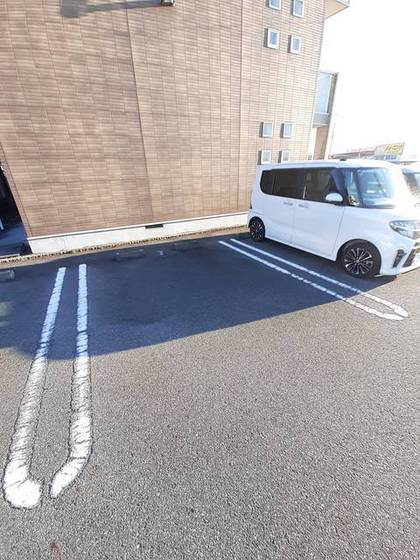 グリーンスプリングス B