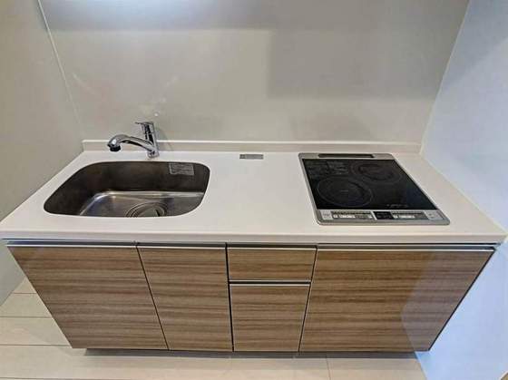 ゲパール高島駅前