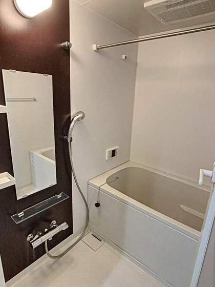 ゲパール高島駅前