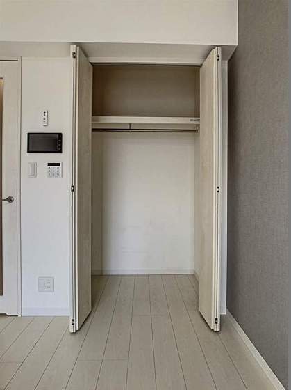 ゲパール高島駅前