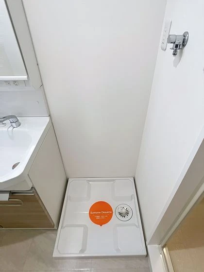 ゲパール高島駅前