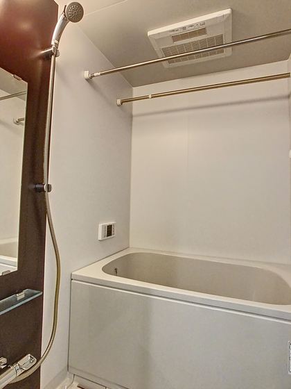 ゲパール高島駅前