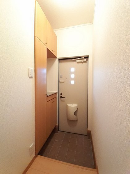 アルカンシェル D棟