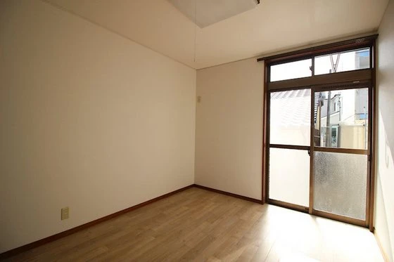 コンフレール半田