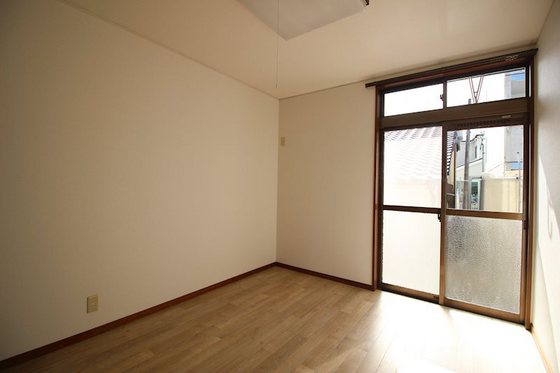 コンフレール半田