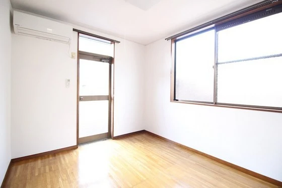 コンフレール半田