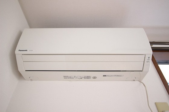 コンフレール半田