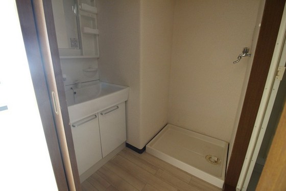 グレースコート