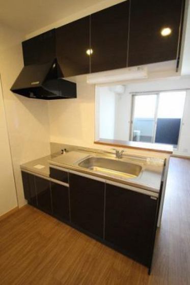 フォレスト平野A 東棟