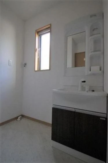 フォレスト平野A 東棟