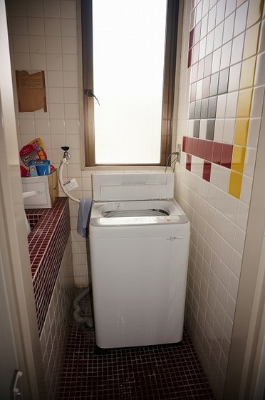 フォーボックス