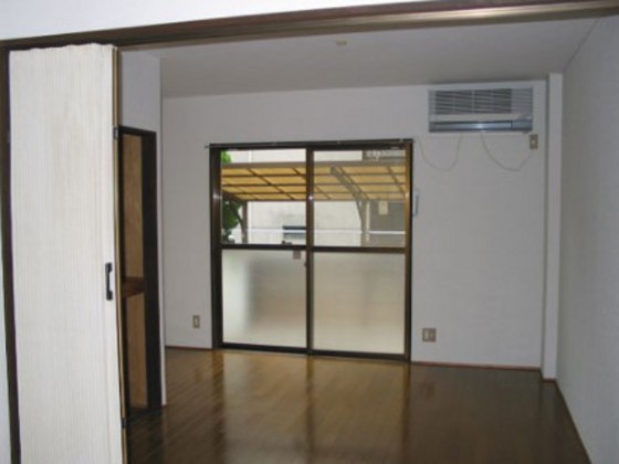 ホワイトメゾン学南2号棟