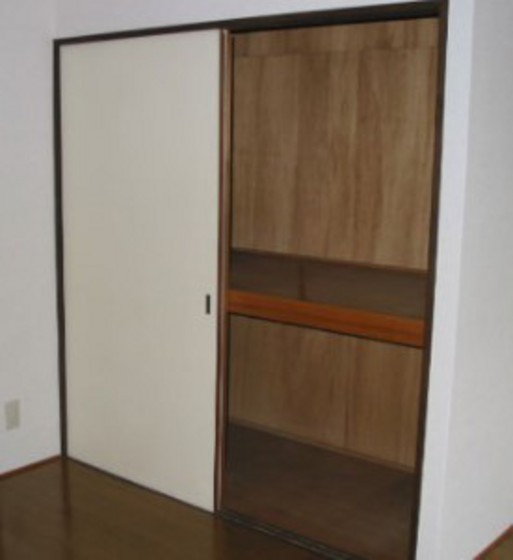 ホワイトメゾン学南2号棟