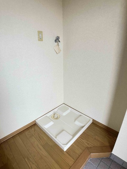 セントラル参番館