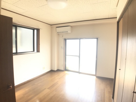 ラッキーハウス 南棟