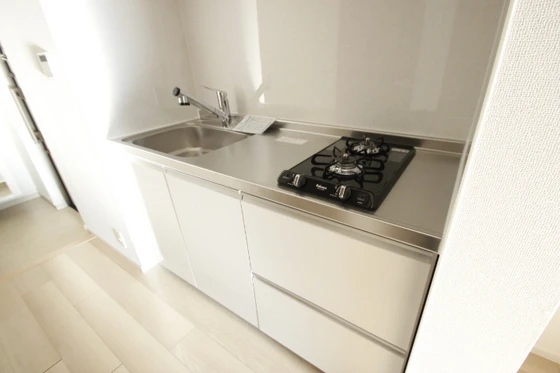 リトルナーレ伴駅前