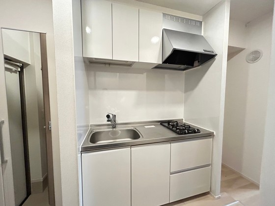 リトルナーレ伴駅前