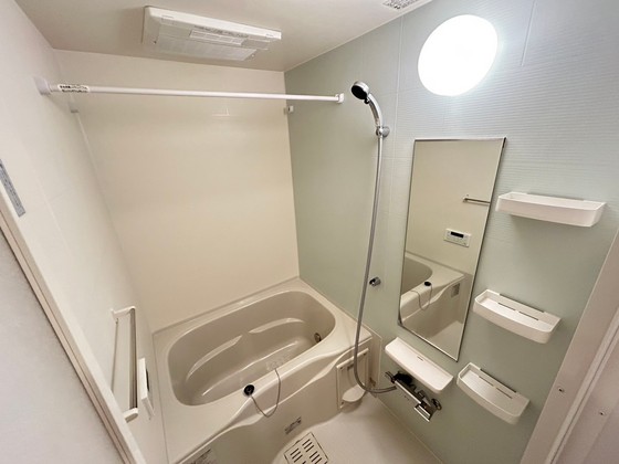 リトルナーレ伴駅前