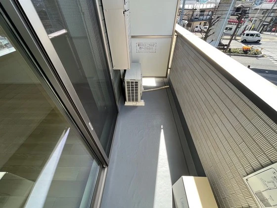 リトルナーレ伴駅前