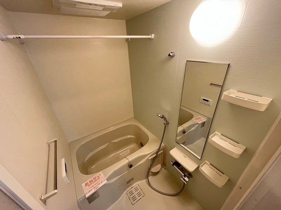 リトルナーレ伴駅前