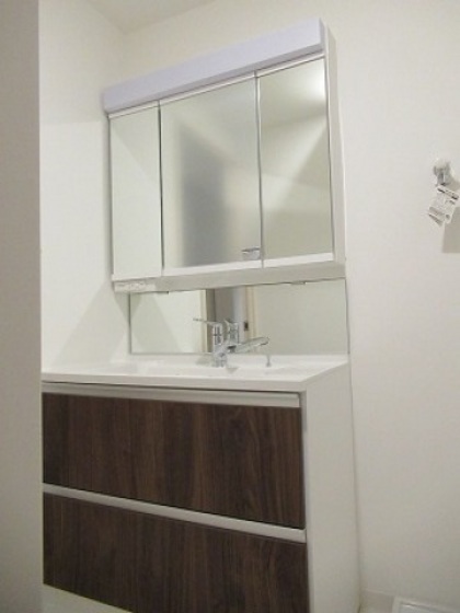 NSP BUILDING HEIWAODORI