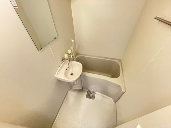 アネックス・オバラ