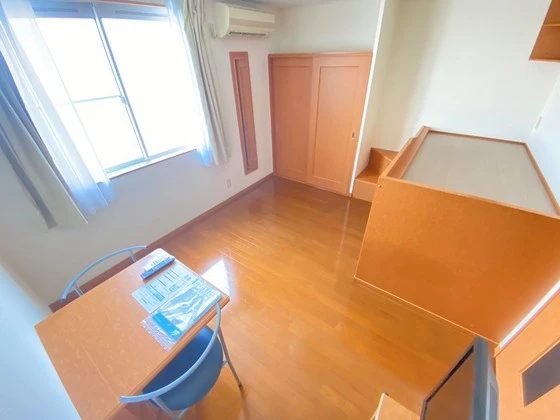 レオパレスリベイン