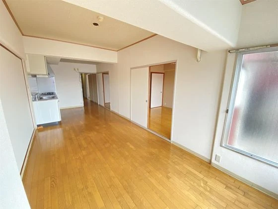 エバーグリーン柳町