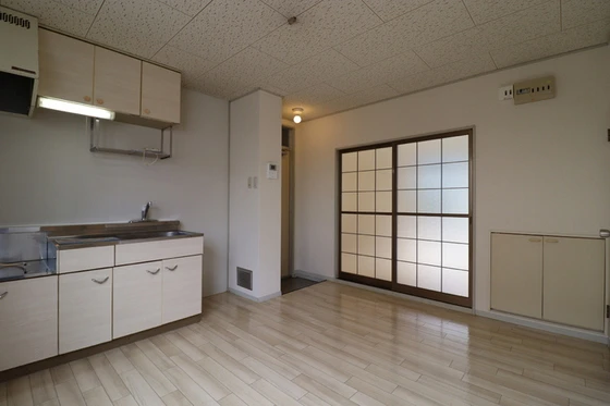 フローレス福富