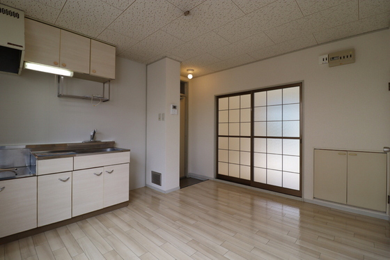 フローレス福富