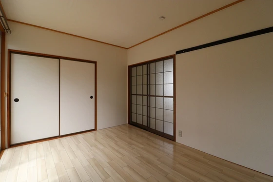 フローレス福富