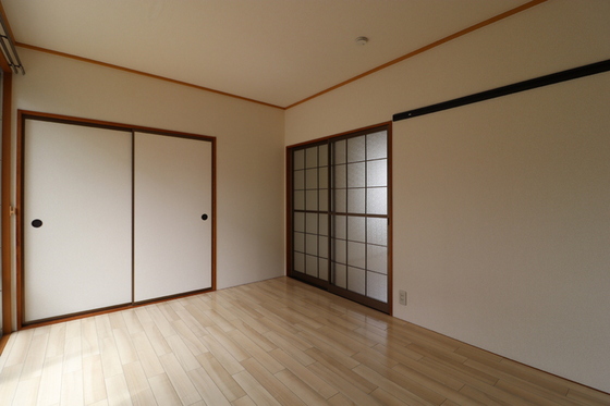 フローレス福富